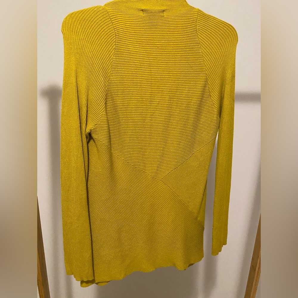Chartreuse Cardigan - Picture 6 of 7
